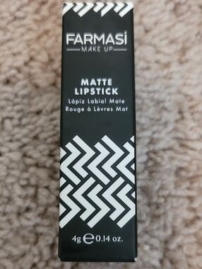 Farmasi Matte Lipstick - Red
